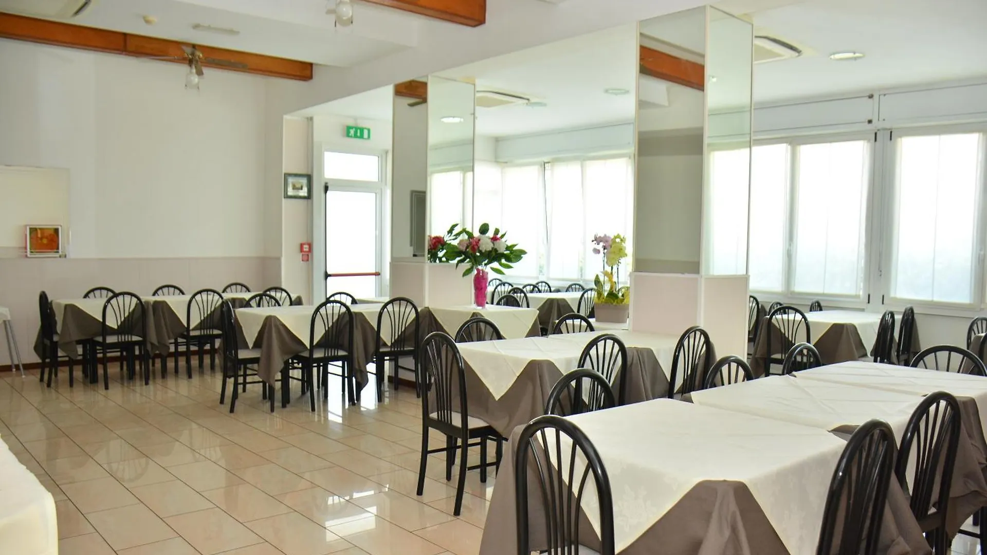 Hotel Marisa Riccione